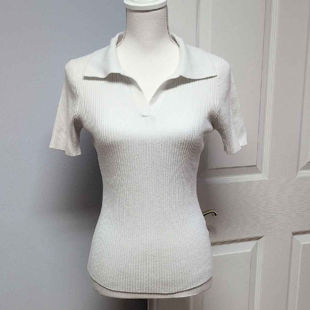 Zesica White Ribbed Stretchy Polo Size M